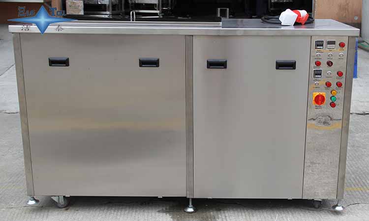 船舶企業(yè)“癡情”超聲波清洗機(jī) 船舶企業(yè)“癡情”超聲波清洗機(jī)