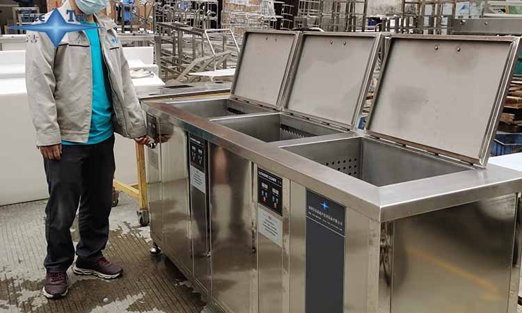 八步驟教您購(gòu)買(mǎi)五金超聲波清洗機(jī)