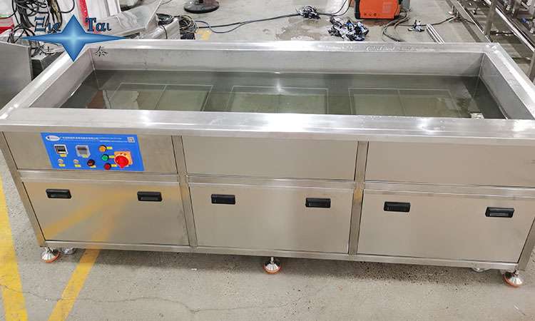 超聲波清洗機在金屬橋梁構(gòu)件清洗中的應(yīng)用與優(yōu)勢