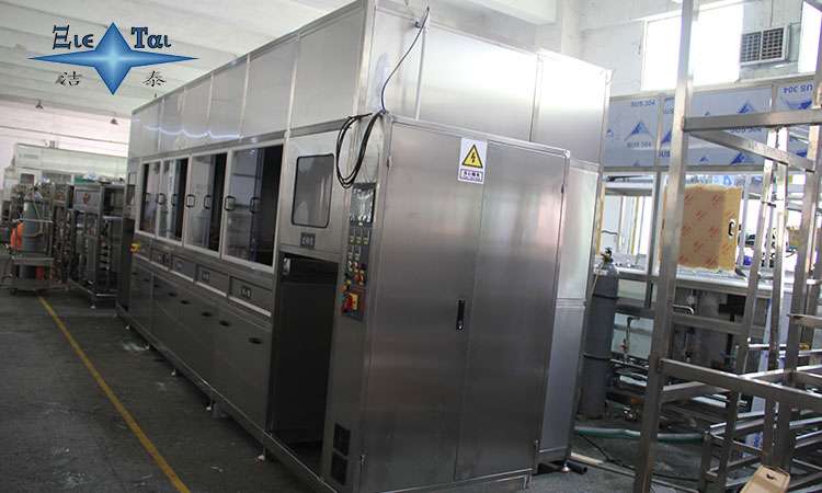 清洗新視野:超聲波清洗設(shè)備的先進(jìn)設(shè)計與應(yīng)用 清洗新視野:超聲波清洗設(shè)備的先進(jìn)設(shè)計與應(yīng)用