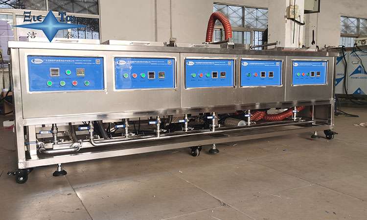 探索超聲波清洗機(jī)的多樣規(guī)格與應(yīng)用領(lǐng)域 探索超聲波清洗機(jī)的多樣規(guī)格與應(yīng)用領(lǐng)域