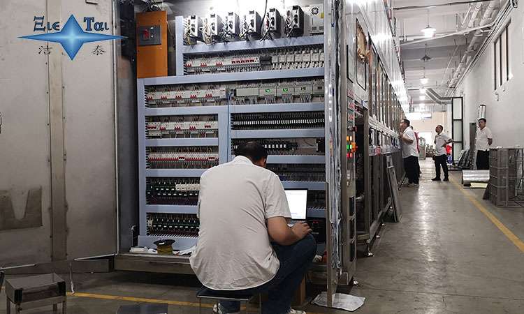 超聲波清洗機蓋子的選擇與應用——材質(zhì)、設計及其重要性 超聲波清洗機蓋子的選擇與應用——材質(zhì)、設計及其重要性