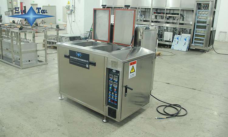 為什么超聲波清洗機有溫度?揭秘溫度對清洗效果的關(guān)鍵作用 為什么超聲波清洗機有溫度?揭秘溫度對清洗效果的關(guān)鍵作用